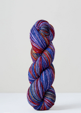 Load image into Gallery viewer, Uneek Fingering | Urth Yarns