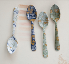 Load image into Gallery viewer, Enameled Stainless Steel Spoon w/ Flowers | Creative Co-op